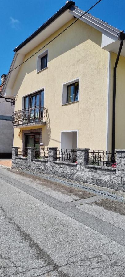 Apartma Zele Postojna Luaran gambar